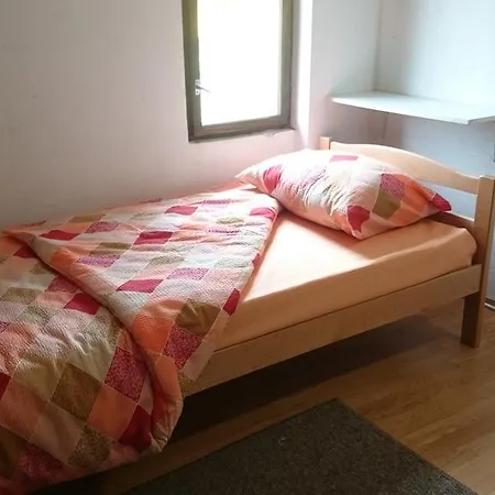 Weekend House Dubrave בית נופש